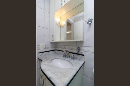 Apartamento à venda com 78m², 3 quartos e 2 vagas Apartamento à venda com 78m², 3 quartos e 2 vagasBanheiro 2