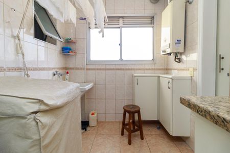 Apartamento à venda com 78m², 3 quartos e 2 vagas Apartamento à venda com 78m², 3 quartos e 2 vagasÁrea de Serviço