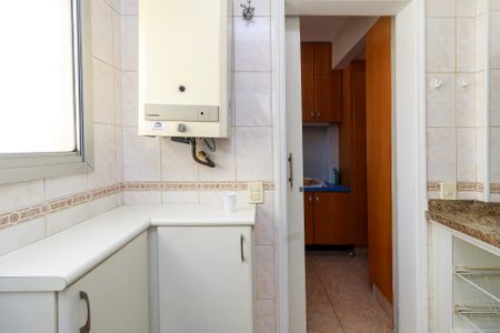 Apartamento à venda com 78m², 3 quartos e 2 vagas Apartamento à venda com 78m², 3 quartos e 2 vagasÁrea de Serviço