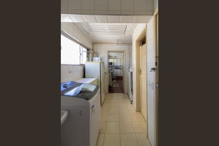 Apartamento à venda com 112m², 3 quartos e 1 vaga Apartamento à venda com 112m², 3 quartos e 1 vagaÁrea de Serviço