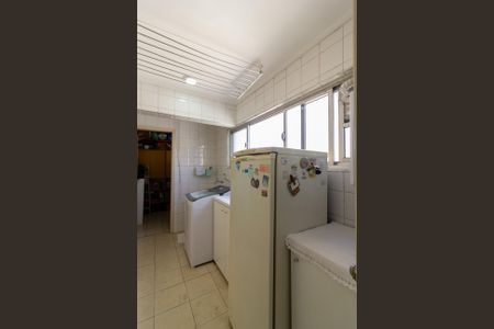 Apartamento à venda com 112m², 3 quartos e 1 vaga Apartamento à venda com 112m², 3 quartos e 1 vagaÁrea de Serviço