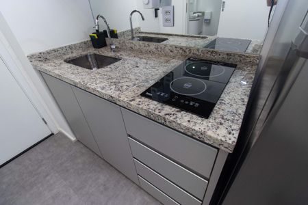 Studio para alugar com 20m², 0 quarto e sem vaga Studio para alugar com 20m², 0 quarto e sem vagaCozinha