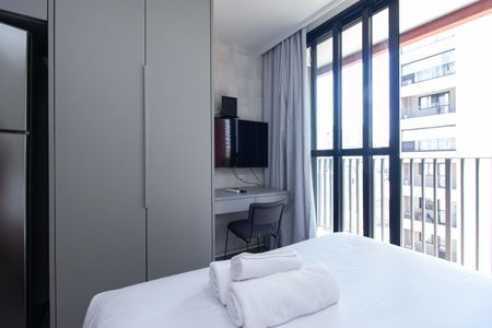 Studio para alugar com 20m², 0 quarto e sem vaga Studio para alugar com 20m², 0 quarto e sem vagaStudio