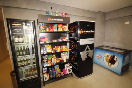 Apartamento à venda com 65m², 2 quartos e 2 vagasCloset