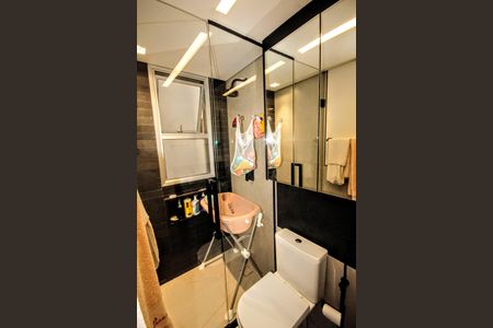 Apartamento à venda com 65m², 2 quartos e 2 vagasbanheiro 2