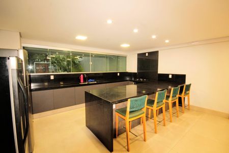 Apartamento à venda com 65m², 2 quartos e 2 vagasÁrea comum - Salão de festas