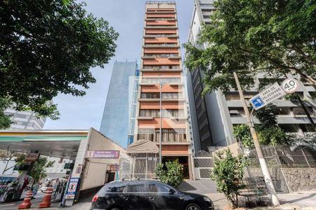 Studio à venda com 77m², 1 quarto e sem vaga Studio à venda com 77m², 1 quarto e sem vagaFachada