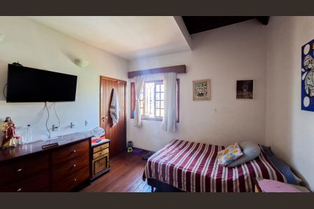 Casa à venda com 360m², 4 quartos e 4 vagasQuarto 2