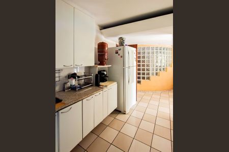 Casa à venda com 360m², 4 quartos e 4 vagasCozinha