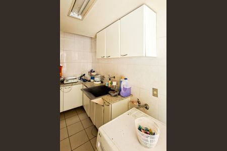 Casa à venda com 360m², 4 quartos e 4 vagasÁrea de Serviço