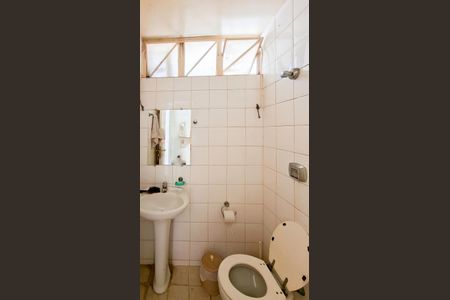 Casa à venda com 360m², 4 quartos e 4 vagasBanheiro