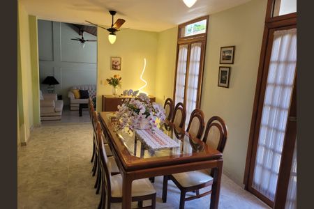 Casa de Condomínio à venda com 3 quartos, 241m² em Anil, Rio de Janeiro