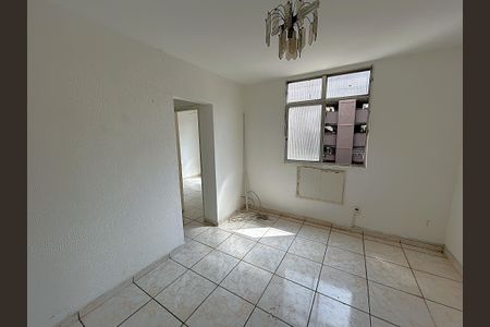 Sala de apartamento para alugar com 1 quarto, 47m² em Osvaldo Cruz, Rio de Janeiro