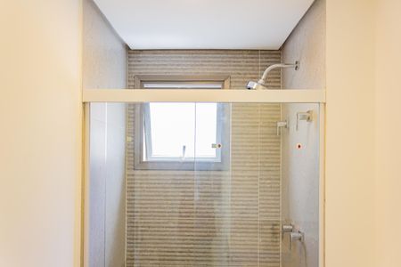 Apartamento para alugar com 76m², 2 quartos e 1 vaga Apartamento para alugar com 76m², 2 quartos e 1 vagaBanheiro da Suíte 2