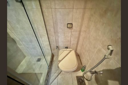 Apartamento à venda com 141m², 4 quartos e 3 vagasBanheiro Social