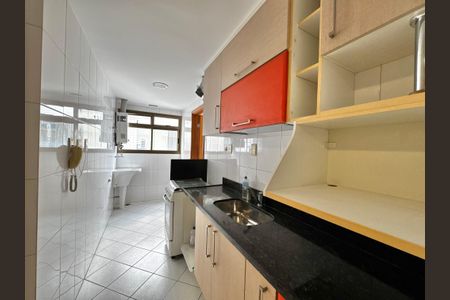 Apartamento à venda com 141m², 4 quartos e 3 vagasCozinha e Área de Serviço