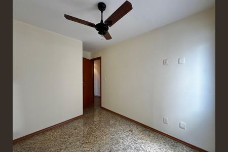 Apartamento à venda com 141m², 4 quartos e 3 vagasQuarto 1