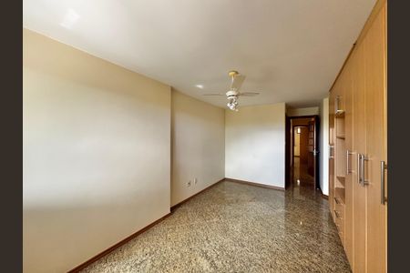 Apartamento à venda com 141m², 4 quartos e 3 vagasSuíte