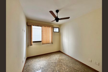 Apartamento à venda com 141m², 4 quartos e 3 vagasQuarto 1