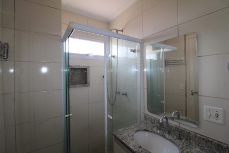 Apartamento à venda com 93m², 3 quartos e 2 vagasBanheiro 1