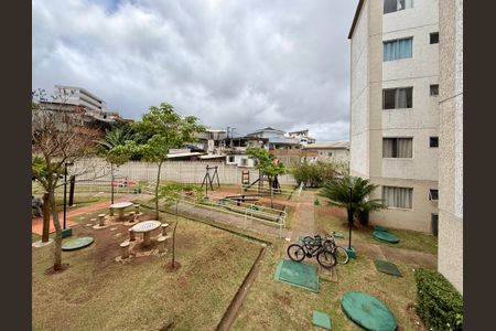 Apartamento à venda com 38m², 2 quartos e 1 vagaÁrea comum