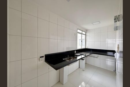 Apartamento à venda com 38m², 2 quartos e 1 vagaCozinha 