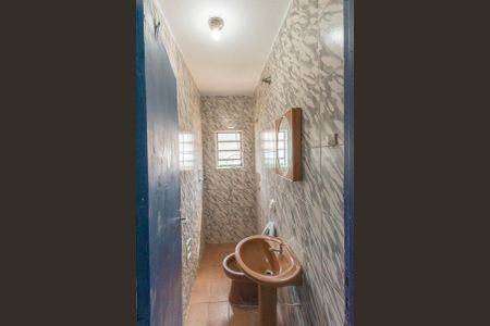 Casa à venda com 300m², 2 quartos e sem vagaBanheiro