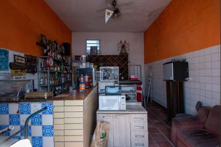 Casa à venda com 300m², 2 quartos e sem vagaAnexo 2