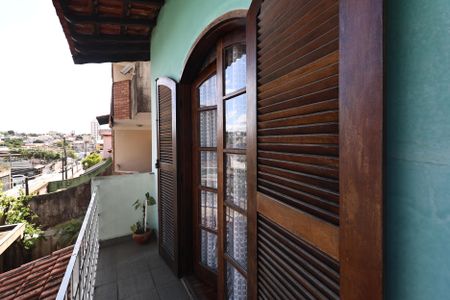 Casa à venda com 180m², 3 quartos e 2 vagasSacada