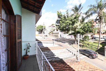 Casa à venda com 180m², 3 quartos e 2 vagasSacada