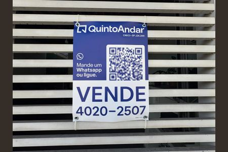 Casa à venda com 180m², 3 quartos e 2 vagasPlaquinha: ZNHJ-1412
