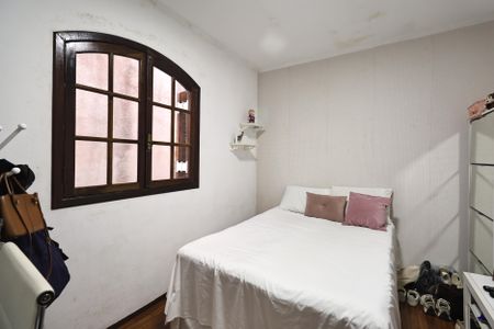 Casa à venda com 180m², 3 quartos e 2 vagasQuarto 2