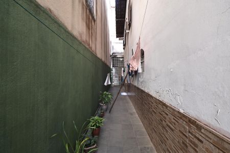 Casa à venda com 180m², 3 quartos e 2 vagasQuintal