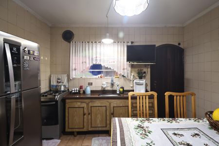 Casa à venda com 180m², 3 quartos e 2 vagasCozinha