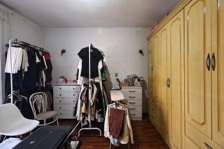 Casa à venda com 180m², 3 quartos e 2 vagasSuite