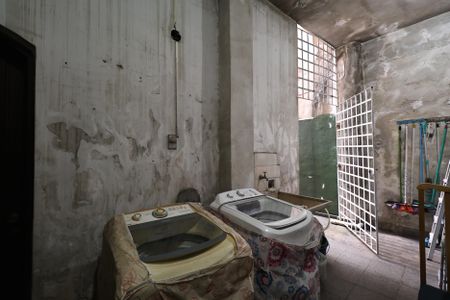 Casa à venda com 180m², 3 quartos e 2 vagasLavanderia