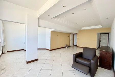 Sala  de apartamento à venda com 2 quartos, 115m² em Copacabana, Rio de Janeiro