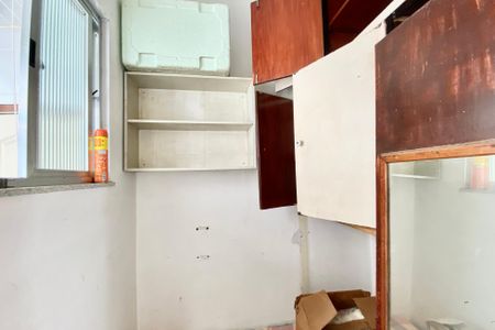 Apartamento à venda com 115m², 2 quartos e 1 vaga Apartamento à venda com 115m², 2 quartos e 1 vagaQuarto de Serviço