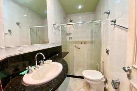 Apartamento à venda com 115m², 2 quartos e 1 vaga Apartamento à venda com 115m², 2 quartos e 1 vagaSuite 1