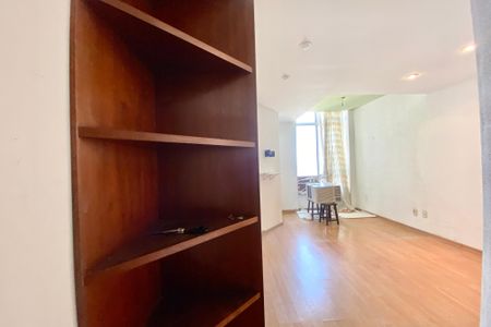 Apartamento à venda com 115m², 2 quartos e 1 vaga Apartamento à venda com 115m², 2 quartos e 1 vagaSuite 1