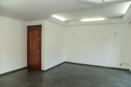 Apartamento para alugar com 100m², 3 quartos e 1 vaga Apartamento para alugar com 100m², 3 quartos e 1 vagaSala
