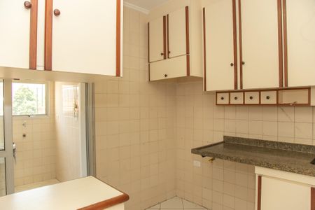 Apartamento para alugar com 100m², 3 quartos e 1 vaga Apartamento para alugar com 100m², 3 quartos e 1 vagaCozinha