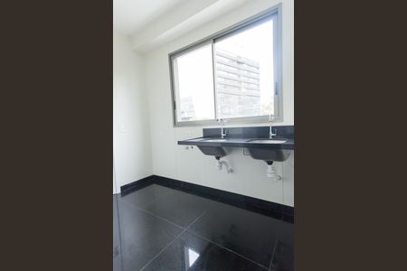 Apartamento para alugar com 208m², 4 quartos e 4 vagas Apartamento para alugar com 208m², 4 quartos e 4 vagasÁrea de Serviço