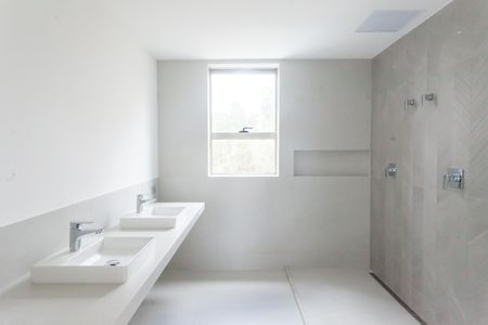 Apartamento para alugar com 208m², 4 quartos e 4 vagas Apartamento para alugar com 208m², 4 quartos e 4 vagasBanheiro Suite master