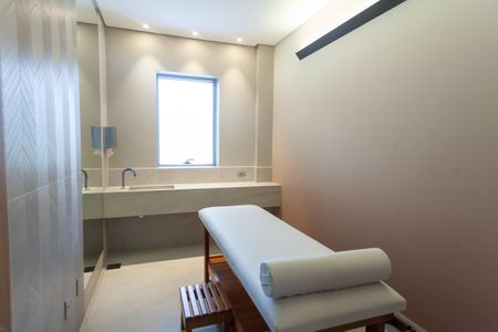 Apartamento para alugar com 208m², 4 quartos e 4 vagas Apartamento para alugar com 208m², 4 quartos e 4 vagasmassagem