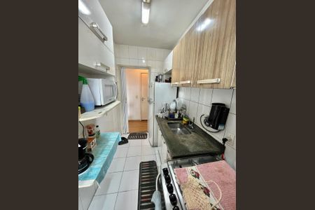 Cozinha de apartamento à venda com 2 quartos, 53m² em Vila Vermelha, São Paulo