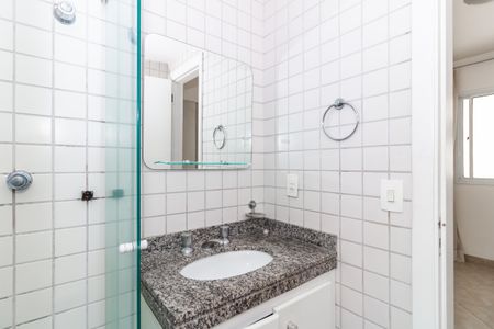 Apartamento à venda com 28m², 1 quarto e 1 vaga Apartamento à venda com 28m², 1 quarto e 1 vagaBanheiro