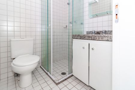 Apartamento à venda com 28m², 1 quarto e 1 vaga Apartamento à venda com 28m², 1 quarto e 1 vagaBanheiro