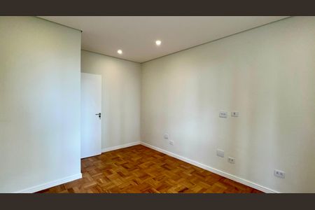 Apartamento à venda com 100m², 2 quartos e 1 vaga Apartamento à venda com 100m², 2 quartos e 1 vagaQuarto
