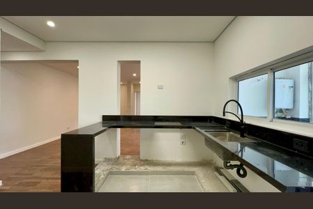 Apartamento à venda com 100m², 2 quartos e 1 vaga Apartamento à venda com 100m², 2 quartos e 1 vagaCozinha